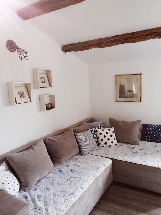 Apartment Vintage Art سبليت المظهر الخارجي الصورة