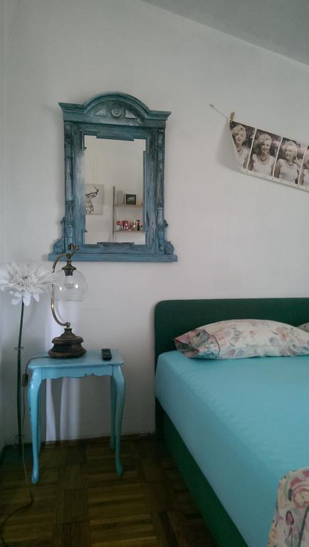 Apartment Vintage Art سبليت المظهر الخارجي الصورة
