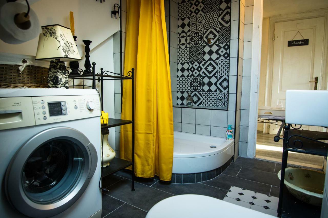 Apartment Vintage Art سبليت المظهر الخارجي الصورة